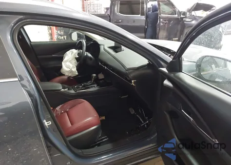 2025 Mazda Cx-30 2.5 S Carbon Edition из США, поврежденный, VIN 3MVDMBCM0SM849897